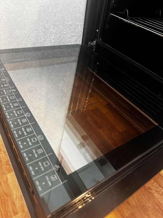 Продам встроенную духовку