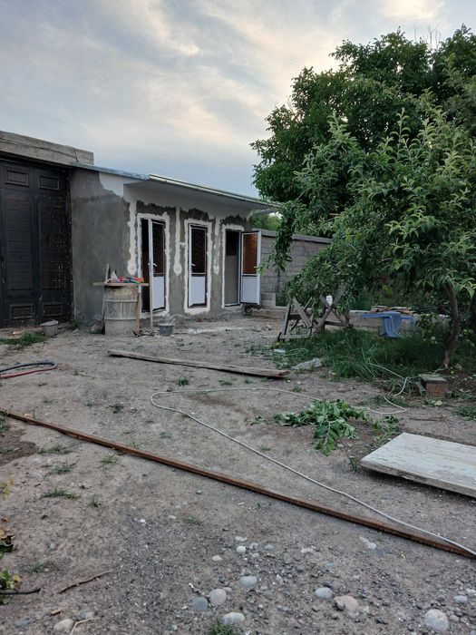 Продам участок с бассейном