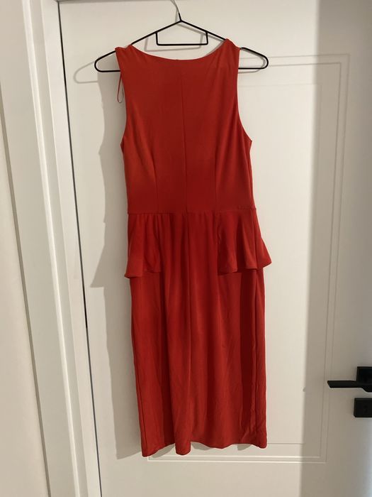 Rochie rosie eleganta