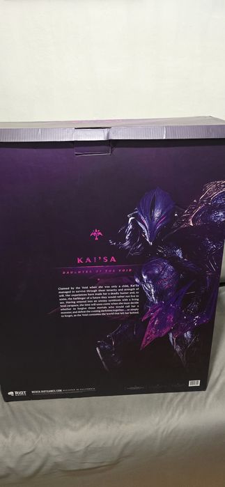 League of legends kai sa оригинална статуя. (фигура)