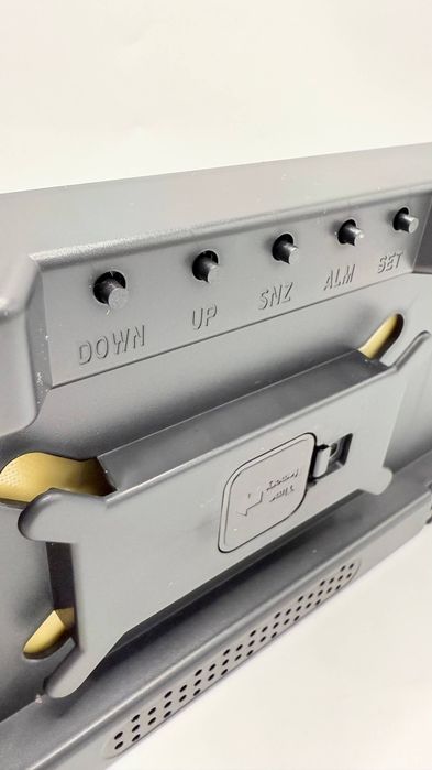 Электронная часы настенная  Bluetooth 39×11