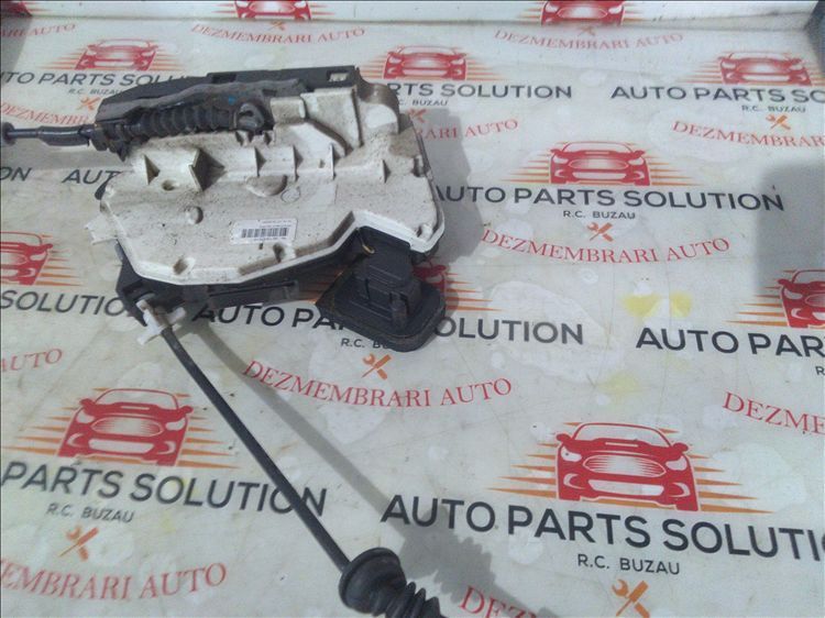 broasca usa dreapta fata skoda yeti an fabr. 2012