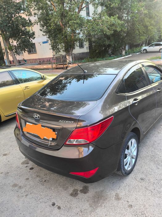Хундай Аксент 2014 г