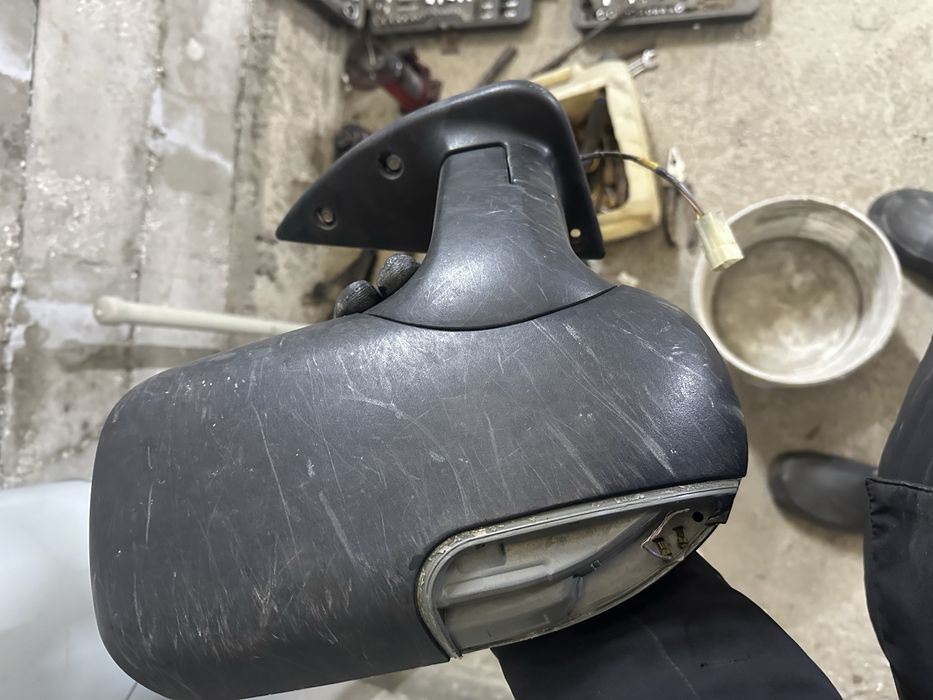 Боковое зерколо на газель