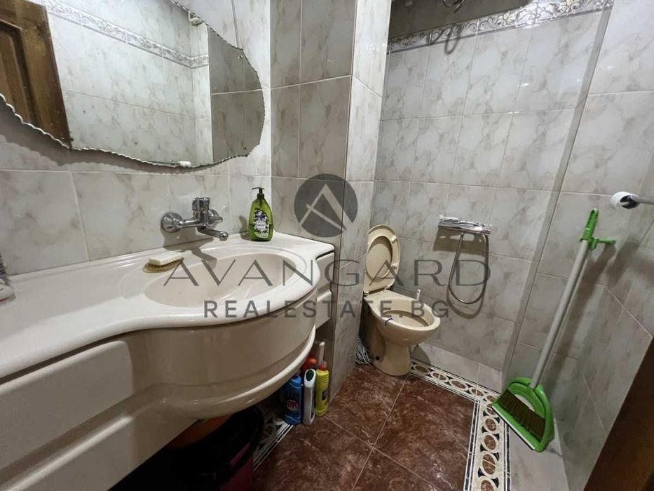 оф.21656 Тристаен Обзаведен Каменица 1