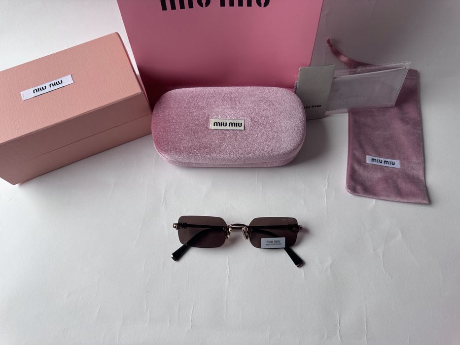Ochelari de soare Miu Miu Rectangle-Rimless SUMB50 52-20 140, Noi