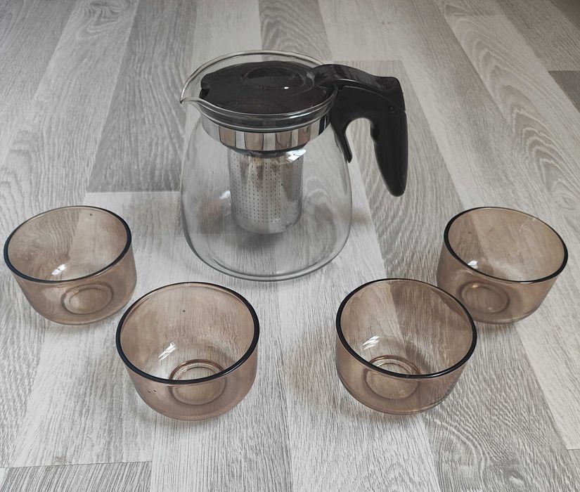 Чайник заварочный + 4 чашки!