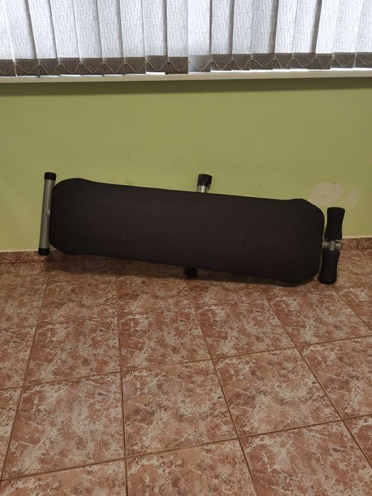 Продавам лежанка за коремни преси Kettler