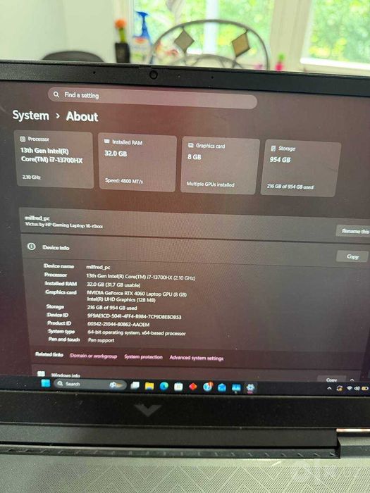 Продам мощный игровой ноутбук HP Victus 16
