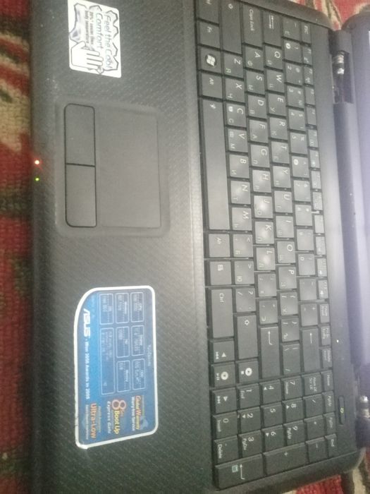 Ноутбук Асус вйндус 7