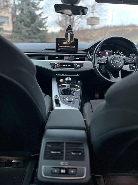 dezmembrez audi a4 b9 TFSI