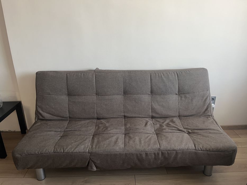 Диван с функция сън