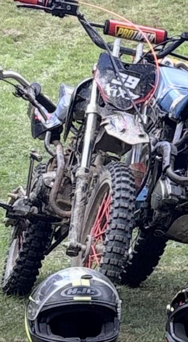 De vanzare cross 125 cc aproape nou