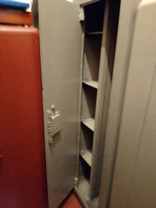 Продаётся шкаф для хранения