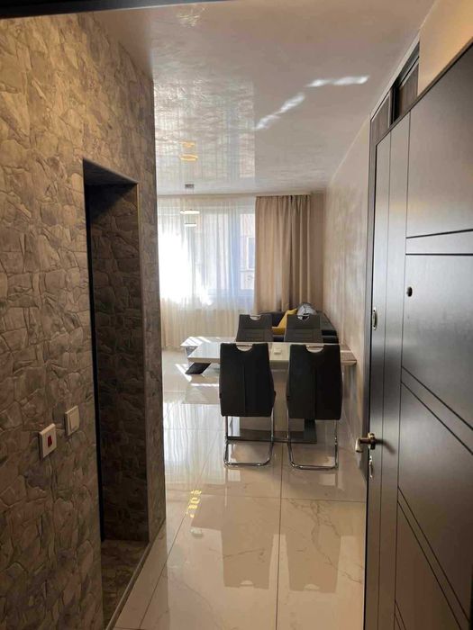 Дава се под наем Тристаен апартамент в София, Надежда 2 - 80 кв.м за 714 € - Снимка #4