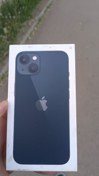 Продам айфон 13 128гб