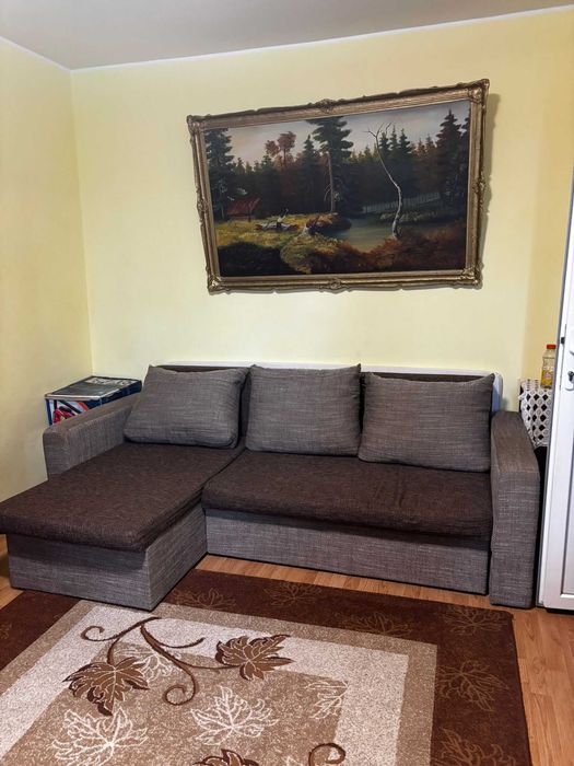 Vand apartament 3 camere decomandat,zona casa de cultura