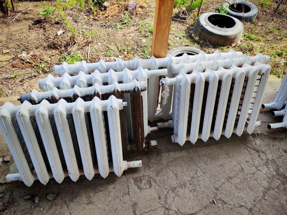 Чугунный батареи. Радиаторы