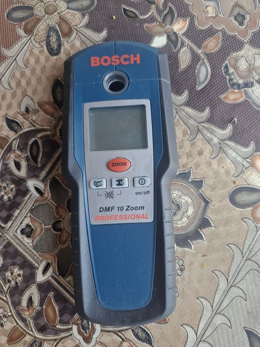 Bosch DMF 10 Zoom Professional