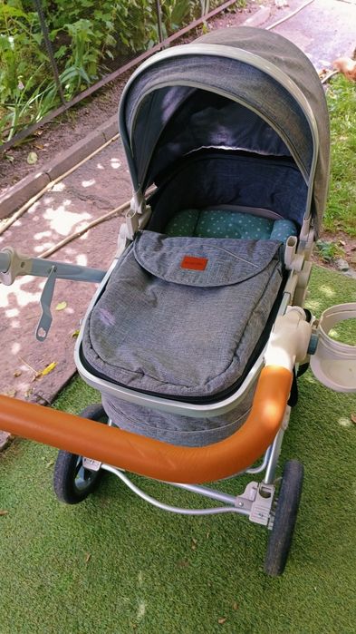 Коляска детская .