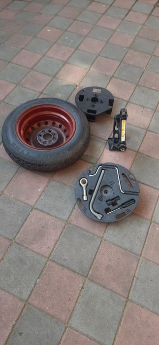 Broasca haion audi și roată slim fiat.