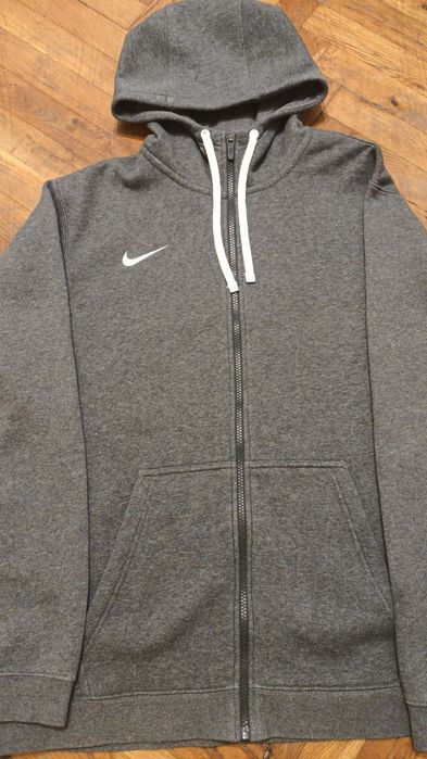 Суитчър на Nike /L размер