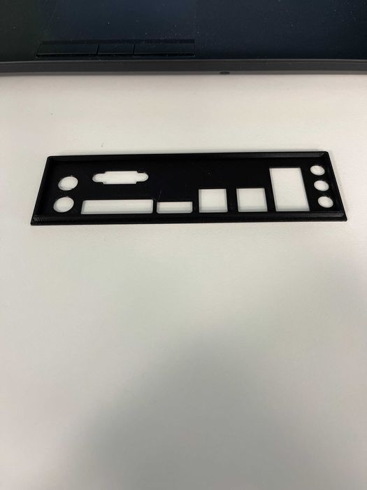 Vand shield io sau printez in 3D