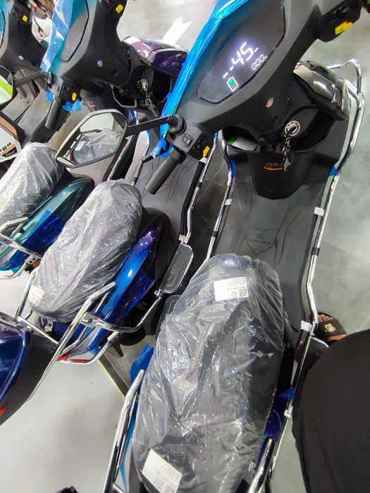 Сотилади Электро-Скутер .  SAIGE.