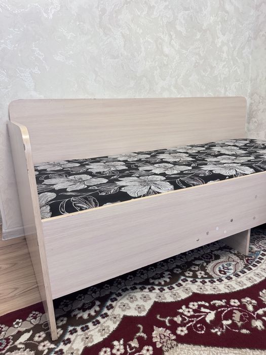 Прродаю детскую кровать