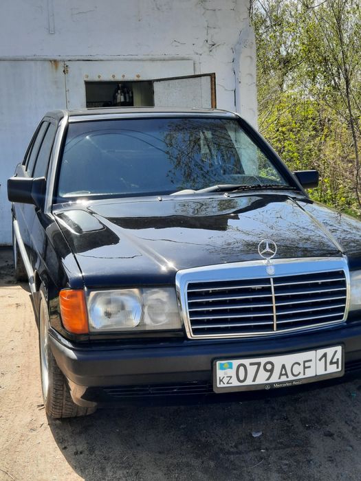 Продам мерседес 190