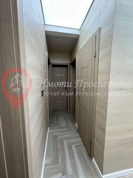 Дава се под наем Тристаен апартамент в София, Лозенец - 118 кв.м за 1100 € - Снимка #12