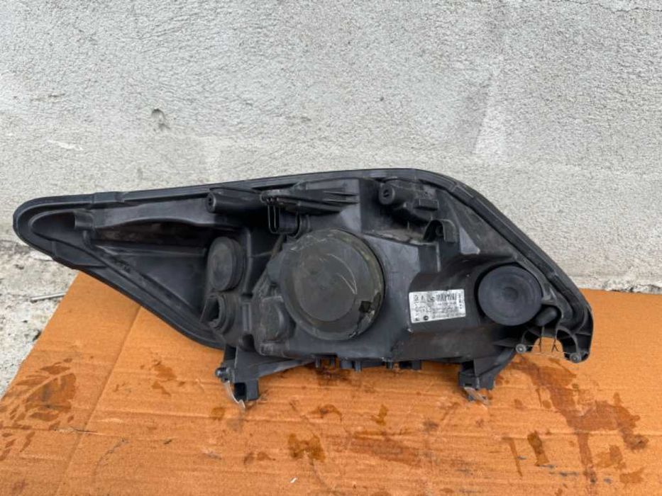 Far stanga Ford Kuga 1 2008 - 2013 8V41-13W030-AE