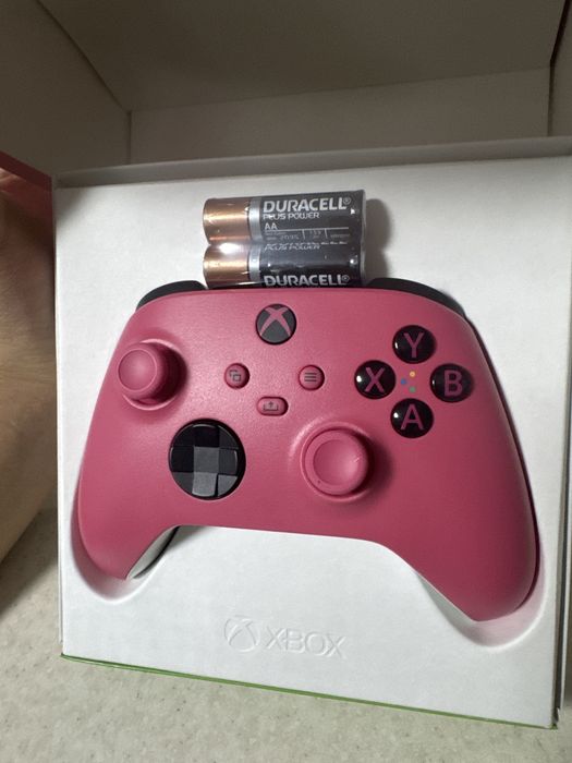 Продам б/у XBOX S/X геймпады