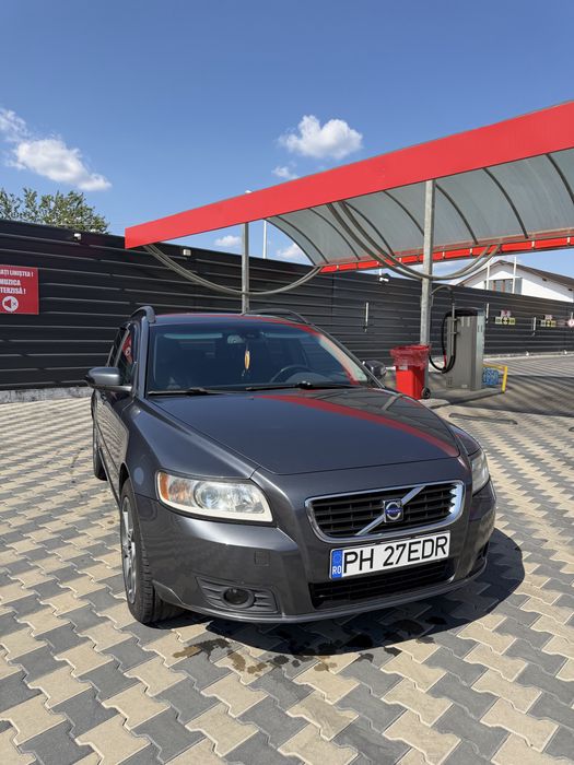 Vând Volvo v50 2008 1.6 diesel