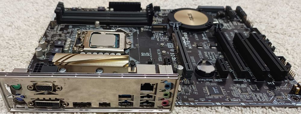 Placa de baza Asus H170-Pro soket 1151 Intel Gen 6 si 7 Slot M2