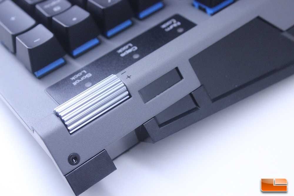 Tastatura mecanica Gamdias Hermes P2 RGB cu switch-uri optice