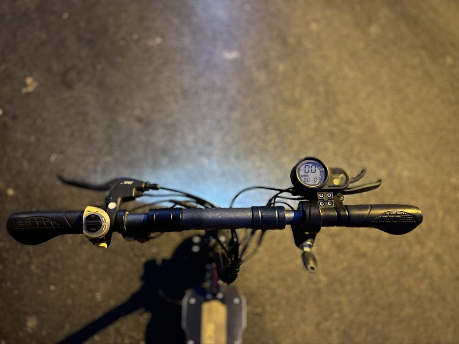 Trotineta 2400 W Scooter S13 , 2 motoare 2x1200w,52v