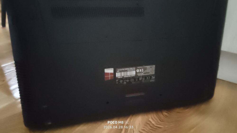 ASUS Notebook Sotiladi
