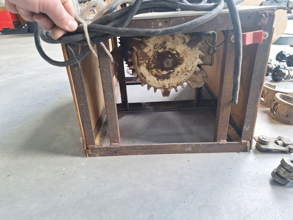 Циркуляр, Кран за CO2 и други