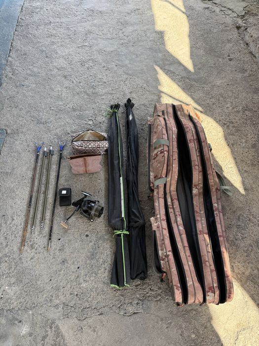 Продаю удочки в комлекте с другими принадлежностями