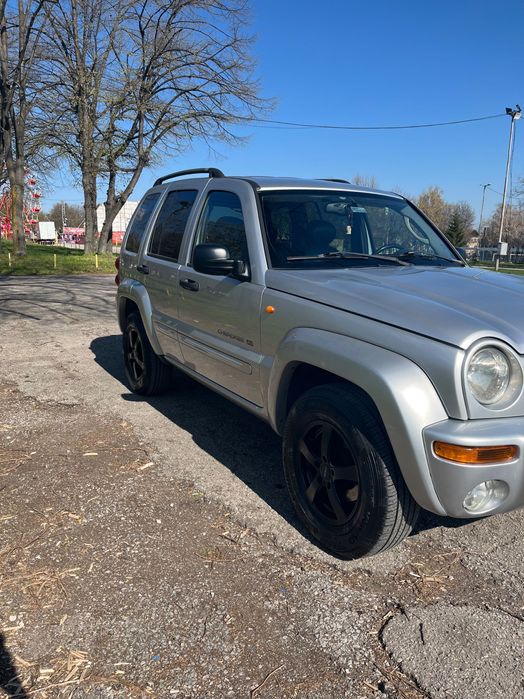 Jeep Cherokee 2.5 CRD