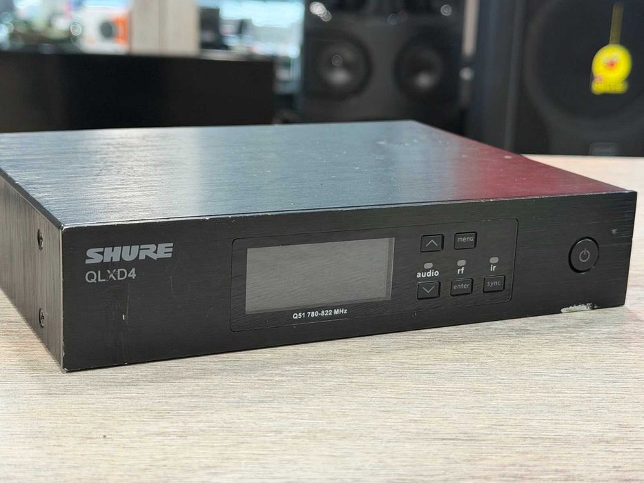 Безжичен микрофон SHURE QLXD4 с капсула BETA 58A