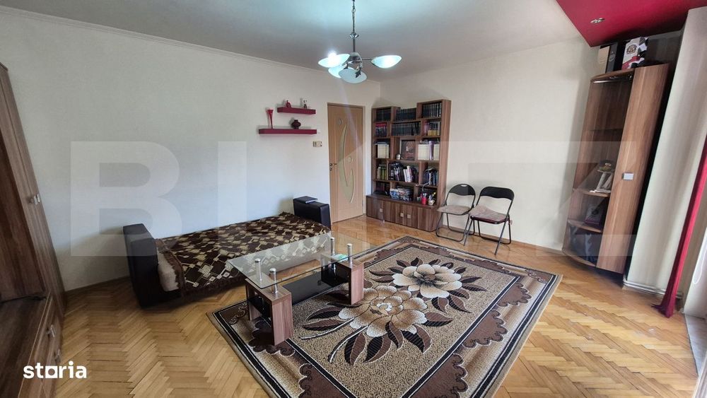 Apartament cu 3 camere de vanzare, 76.47 mp, zona Carpati 2 — fotografia 3