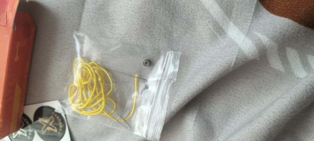 Vând kendama origina X