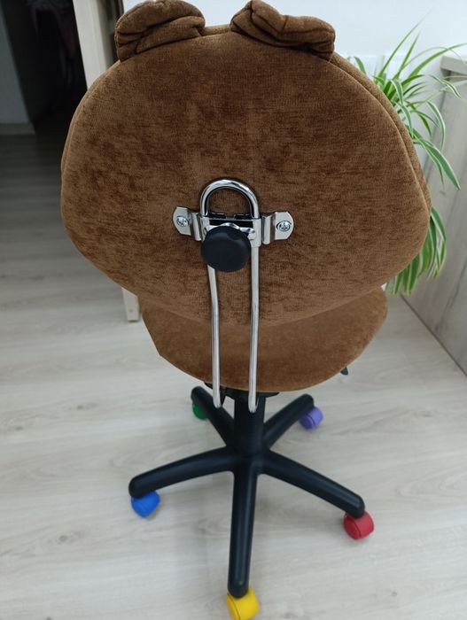 Продам детское кресло бобёр