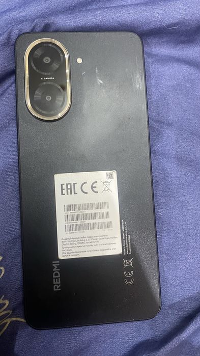 Продам редми А5 разбито стекло работает