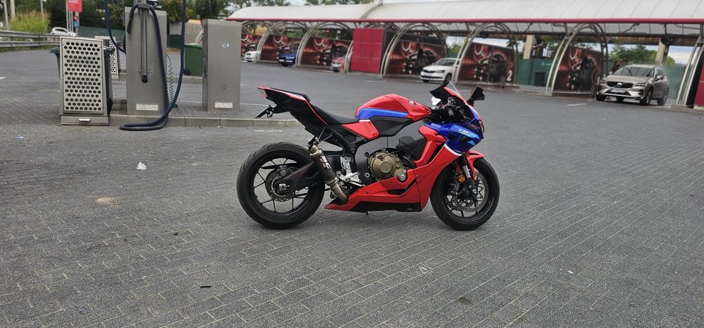 Honda CBR 1000RR Fireblade