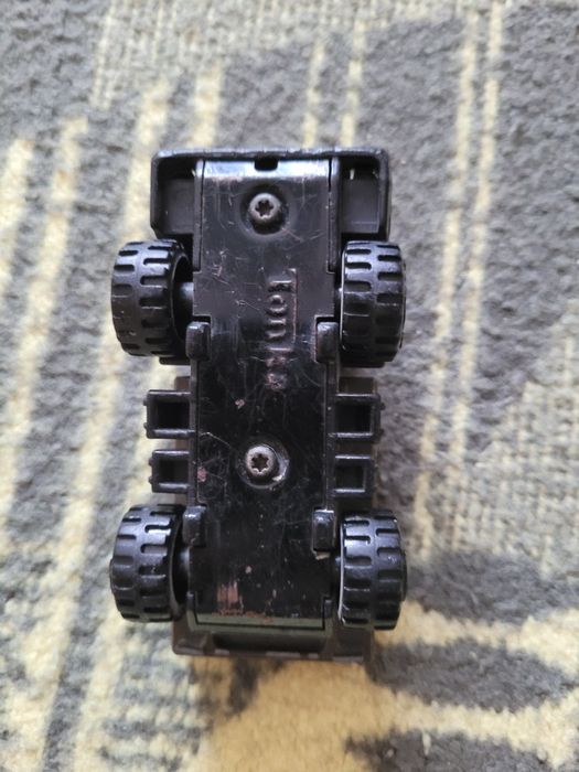 Mașinuța tablă tonka 50 lei