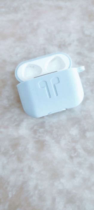 Наушники аирподс про