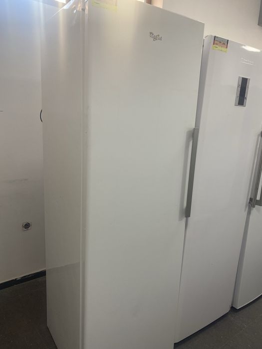 Фризер Whirlpool